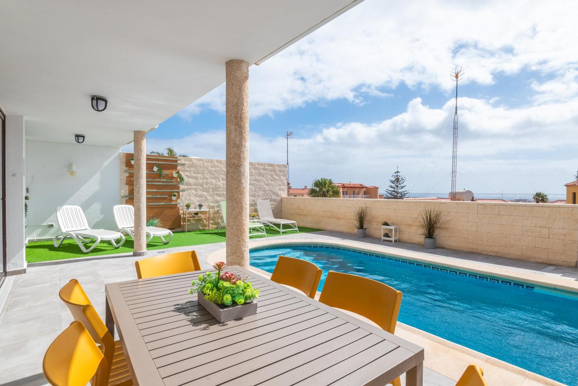 Casa Los Tejales With Climatized Private Pool エル・メダノ エクステリア 写真