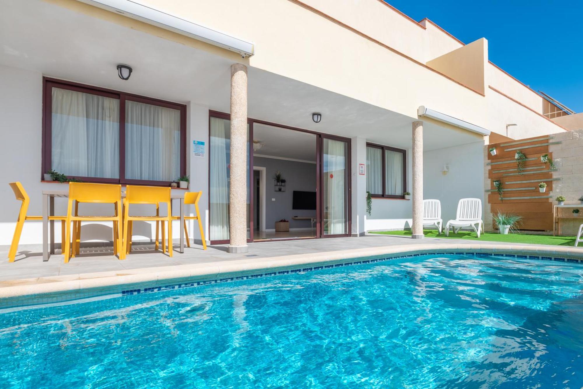 Casa Los Tejales With Climatized Private Pool エル・メダノ エクステリア 写真